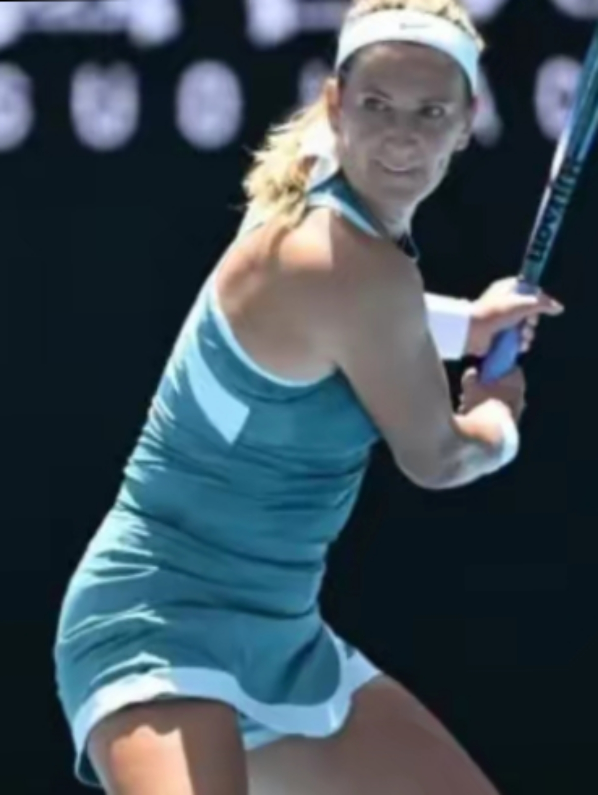 阿扎伦卡迎来十二赛季出色发挥，热火观众热烈欢呼！